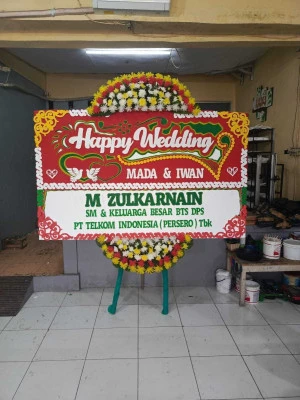 Papan Bunga di Larangan Utara